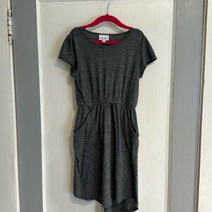 LuLaRoe Gray Dress with pockets